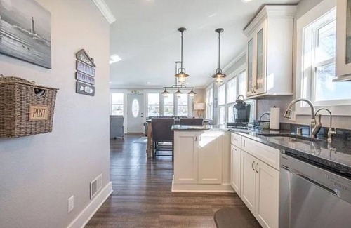 Tichigan House | Perfect Lake House Getaway!