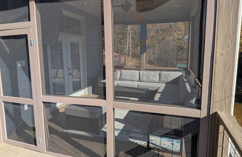Dadeville House | Perfect lakefront oasis! Spacious 5-bedroom home, large dock, screened-in porch.
