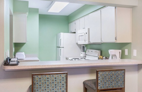 Solivita Resort | Perfect Location For Vacation! Relaxing Pool, Free Parking, Near Disney
