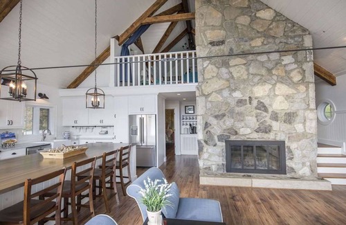 Cadiz House | Perfect Location For Your Lake Getaway