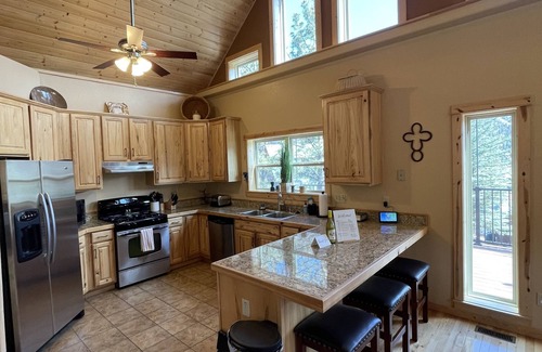 Lake City Cabin | Perfect Location with Breathtaking Mountain Views!