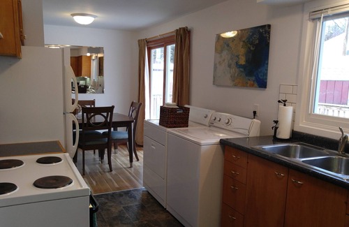 Bismarck House | Perfect Long Term Rental! Gorgeous 3 Bed Home