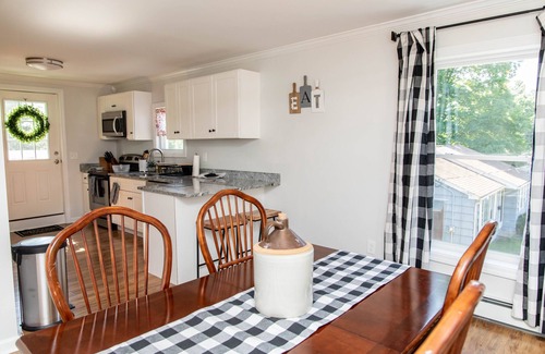 Bristol Apartment | Perfect place for longer stays! New construction!