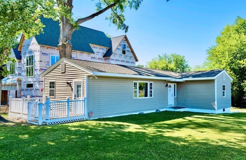 Historic Oakwood House | Perfect Private Getaway Near Downtown Raleigh!