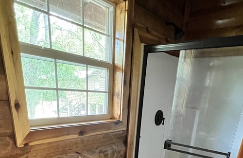 Jefferson House | Perfect River House Getaway *** Handicap Accessible!!