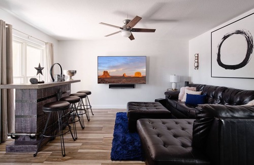 Shea North Estates House | Perfect Scottsdale Location! Dual Masters, Heated Pool, Spa, Arcade & Golf!