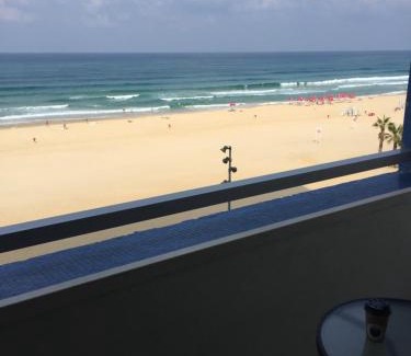 Bat Yam Apartment | Perfect Sea View