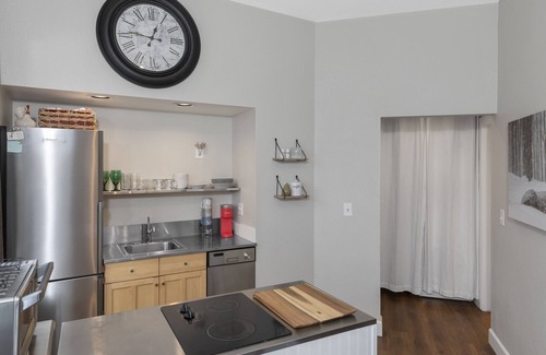 Telluride Condo | Perfect ski-in/ski-out condo at Telluride Lift 7!