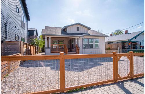 Denver Heights House | Perfect Spot to Relax 4BR3BA Near DTown Hemisfair