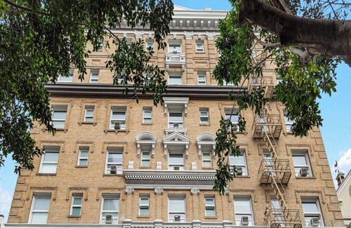 Chinatown Apartment | Perfect stay in downtown SF