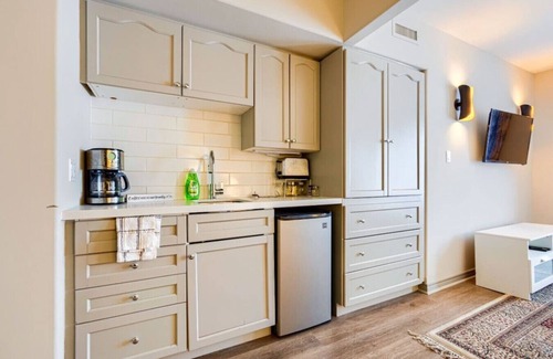 Oro-Medonte Condo | Perfect Studio available for you