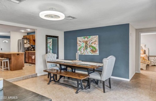 Paradise Valley Village House | Perfect Super Bowl getaway!