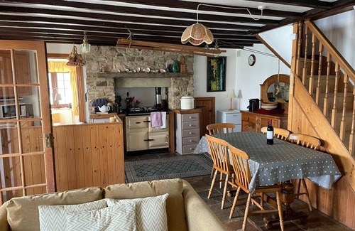 Dittisham Cottage | Perfect views over the river dart