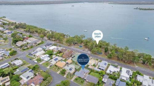 Banksia Beach House | Perfectly Located Holiday Retreat