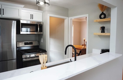 Royal Oak House | Perfectly Located Modern Home