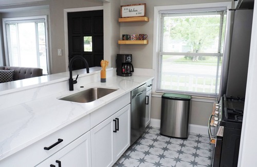 Royal Oak House | Perfectly Located Modern Home