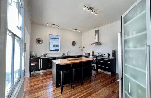 Devonport House | Perfectly spacious, modern living with a spa.