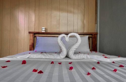 Kampung Pasir Hantu Hotel | Perhentian Hazipah