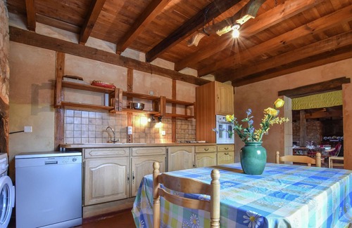 Biron House | Périgord house with private swimming pool in the middle of unspoiled nature.