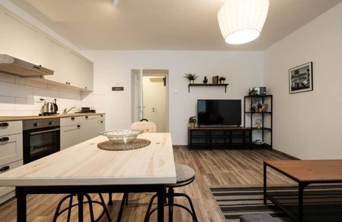 Zagreb Apartment | Periva Apartment Zagreb with Breakfast