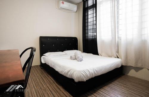 Miri House | Permaisuri Homestay by Evernent