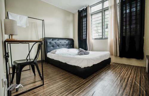 Miri House | Permaisuri Homestay by Evernent