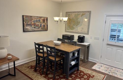 Whitemarsh Island Apartment | Perry Cove Retreat - Peaceful Creekside Guesthouse Near Historic Savannah and Beach