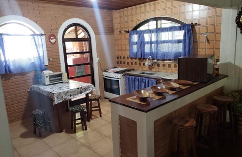Vila Natal House | Perto de Capivari e na natureza