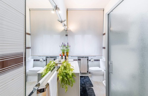 Pescara Apartment | Pescara Colli Roomy Apartment with parking