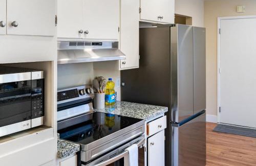 Foothill Farms House | Pet & Family-Friendly 4BR Grill & Chill