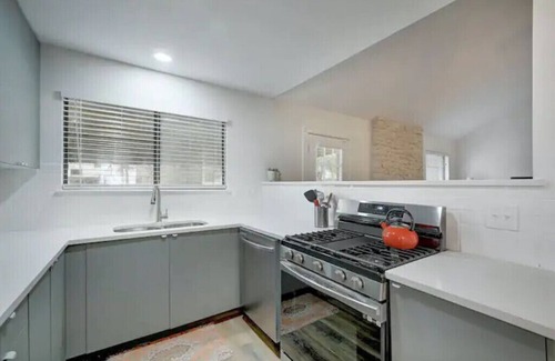 Greenslopes At Lake Creek House | Pet- & family-friendly home less than a mile from central Round Rock attractions