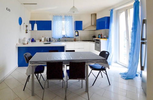 Monte Santa Maria Tiberina Apartment | Pet friendly apartment