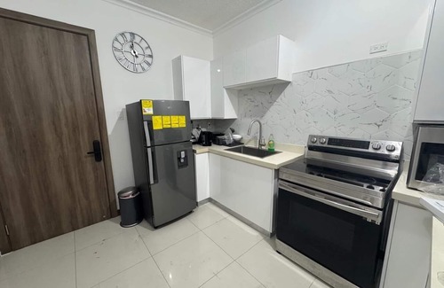 Port Antonio House | Pet friendly 1 bedroom fosters home in Port antonio with WiFi