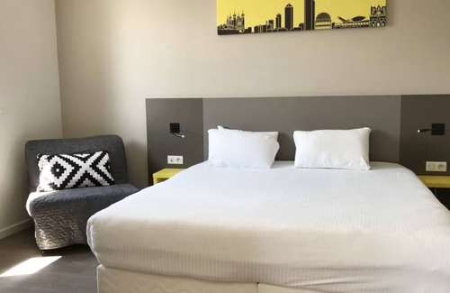 Dardilly Apartment | Pet-Friendly 1-Bedroom in Scenic Dardilly