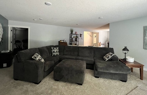 Waverly House | Pet Friendly 4BR/3BA Furnished Country Home available 1/1/24 for up to 6 months