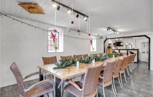 Sjaelborg Apartment | Pet Friendly Apartment In Esbjerg V