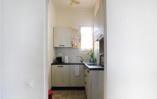Marotta Apartment | Pet Friendly Apartment In Marotta