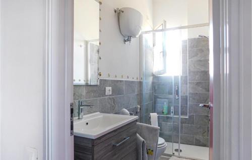 Marotta Apartment | Pet Friendly Apartment In Marotta