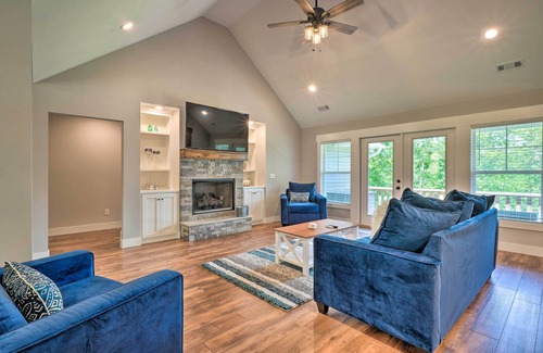 Bella Vista Cottage | Pet-friendly Bella Vista Home w/ Deck + Yard!