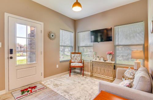 Brownsville Apartment | Pet-Friendly Brownsville Apartment with Yard!