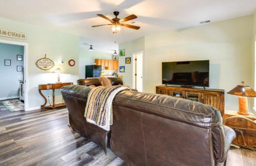 Palm City House | Pet-Friendly Cabin on 50 Acres in Palm City!