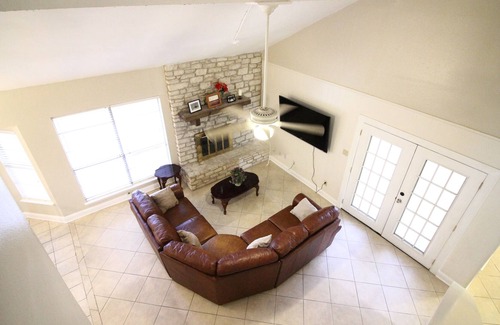 Brushy Creek House | Pet-friendly, Community Pools, Round Rock, Austin Cedar Park Georgetown Leande