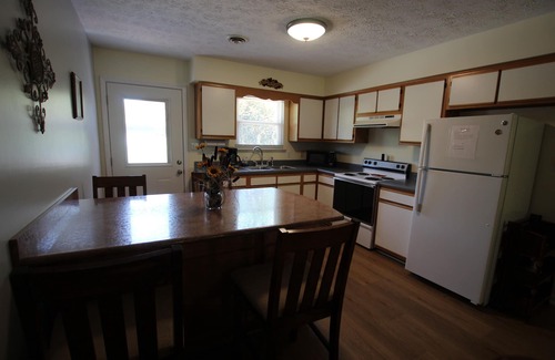 Monticello Condo | Pet Friendly Condo Overlooking Pool And Tennis Court.