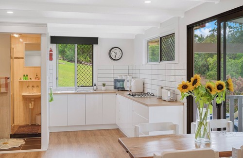Woombye Cabin | Pet friendly cozy cabin on acreage