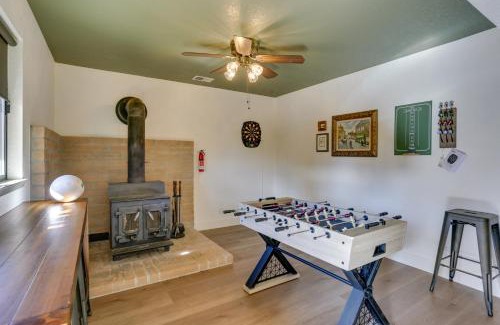 North Fork House | Pet-Friendly Escape with Game Room and Fire Pit!