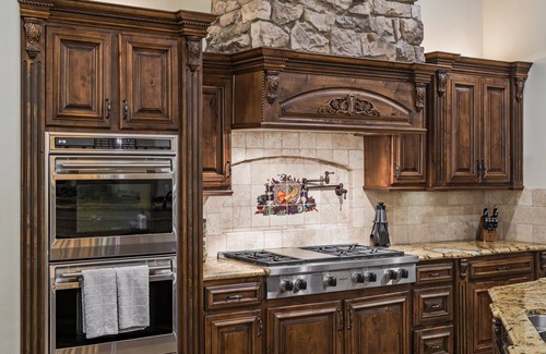 Desert View Village House | Pet Friendly, Extravagant North Scottsdale Estate - Theater, Bball and more!