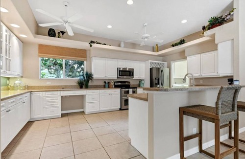 White Marsh House | Pet-Friendly Family Retreat w/pool & beach supplies for 8 near Gulf Beaches