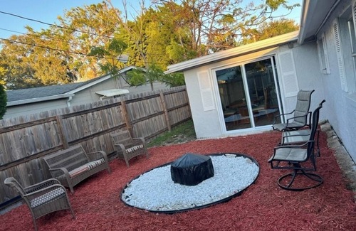 Bayonet Point House | Pet Friendly Family Home With all Loved Appliances.