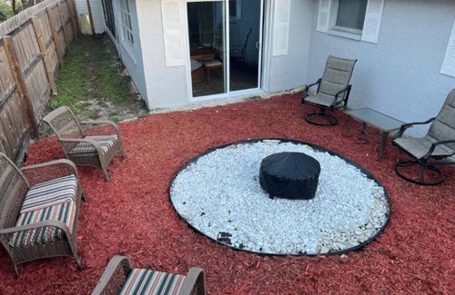 Bayonet Point House | Pet Friendly Family Home With all Loved Appliances.