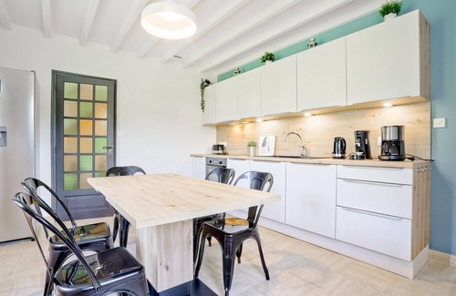 Omonville-la-Rogue House | Pet friendly home in Omonville-la-Rogue